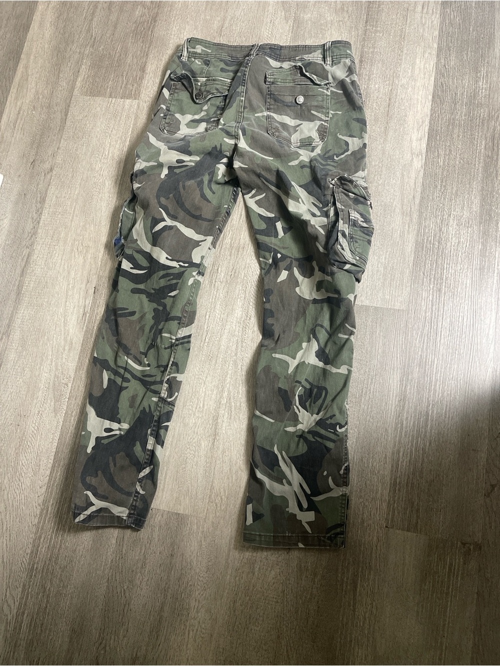 Women’s Camo Cargo Jeans - Green Camouflage